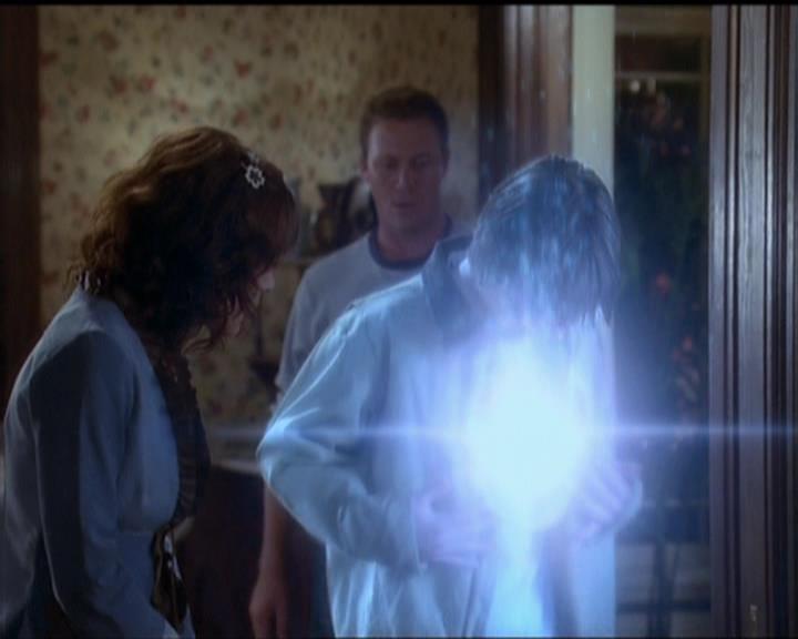 Charmed-Online-dot-net_5x05WitchesInTights2162.jpg