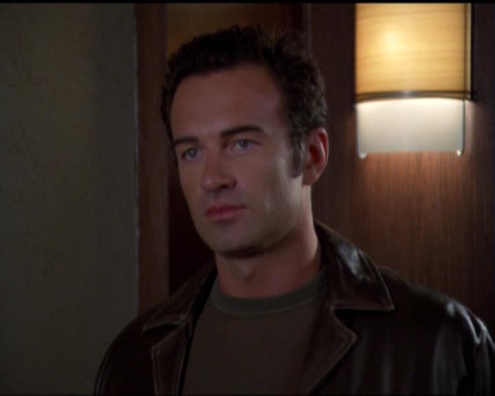 Charmed-Online-dot-net_5x05WitchesInTights2214.jpg