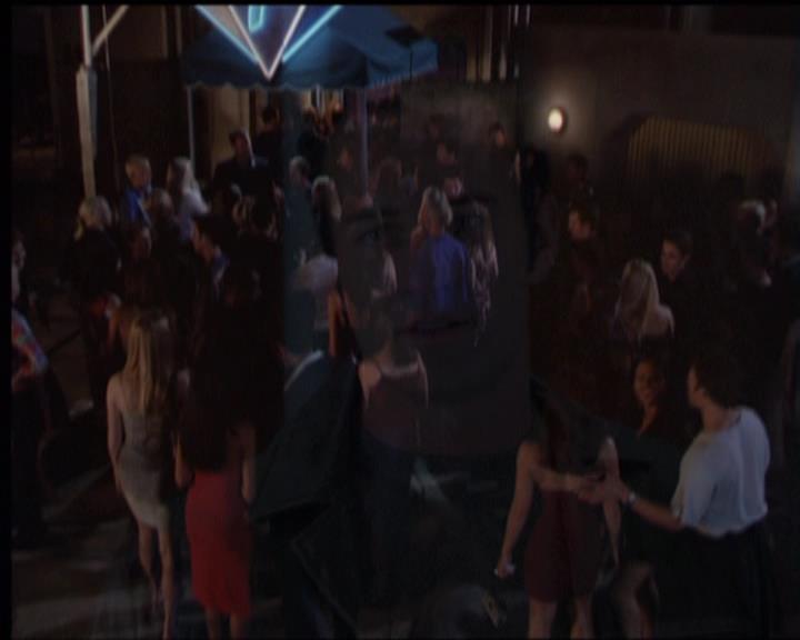 Charmed-Online-dot-net_5x05WitchesInTights2232.jpg