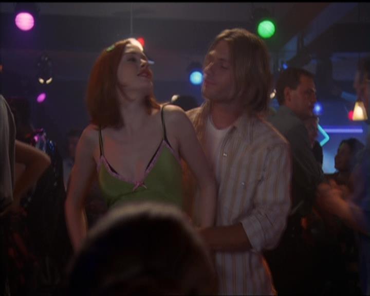 Charmed-Online-dot-net_5x05WitchesInTights2266.jpg