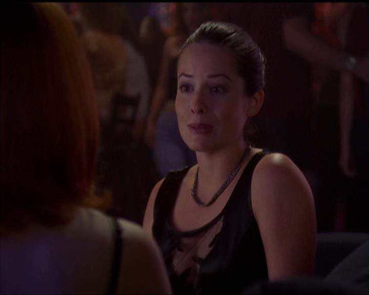 Charmed-Online-dot-net_5x05WitchesInTights2299.jpg