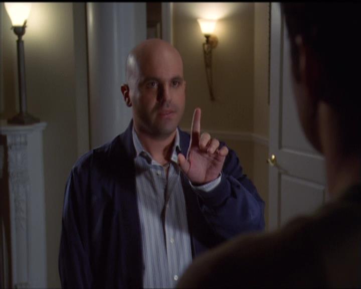 Charmed-Online-dot-net_5x05WitchesInTights2376.jpg
