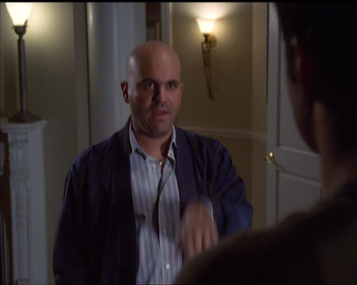 Charmed-Online-dot-net_5x05WitchesInTights2378.jpg