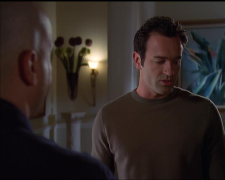 Charmed-Online-dot-net_5x05WitchesInTights2385.jpg