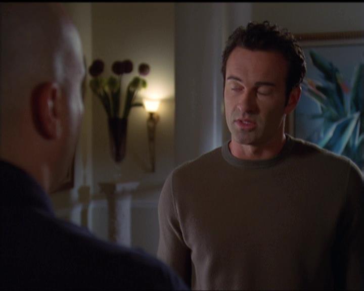 Charmed-Online-dot-net_5x05WitchesInTights2391.jpg