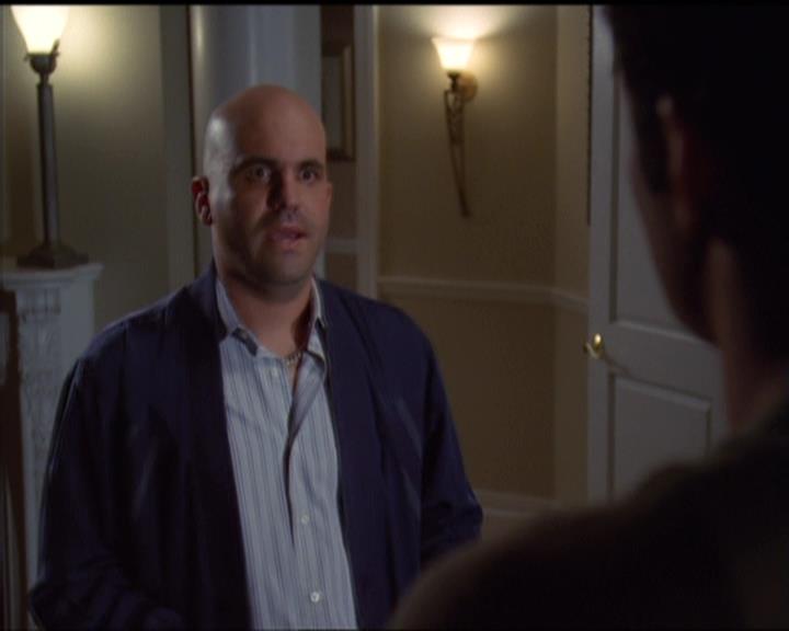 Charmed-Online-dot-net_5x05WitchesInTights2393.jpg