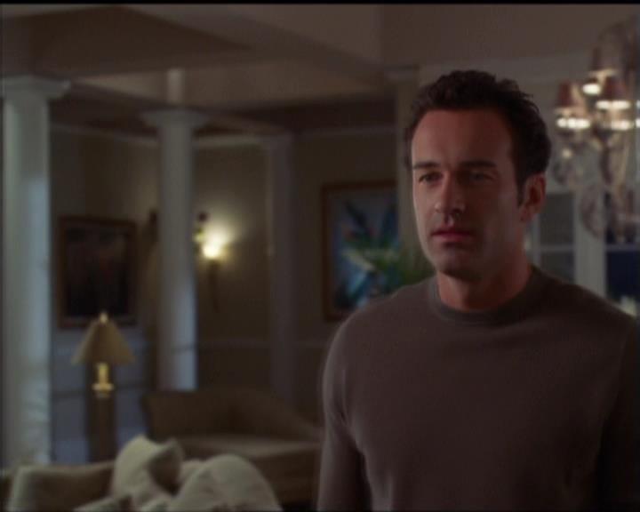 Charmed-Online-dot-net_5x05WitchesInTights2407.jpg