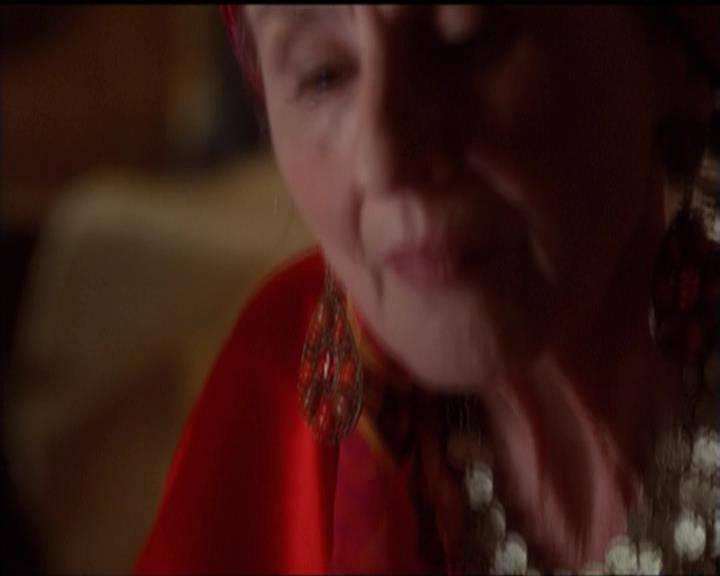 Charmed-Online-dot-net_5x06TheEyesHaveIt0066.jpg