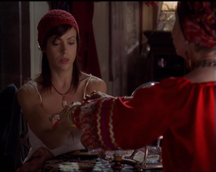 Charmed-Online-dot-net_5x06TheEyesHaveIt0145.jpg