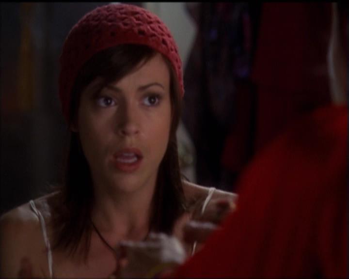 Charmed-Online-dot-net_5x06TheEyesHaveIt0158.jpg