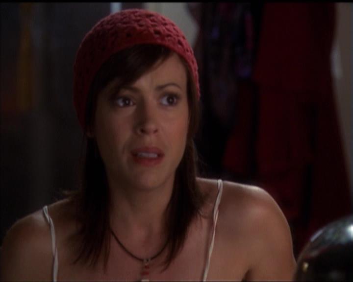 Charmed-Online-dot-net_5x06TheEyesHaveIt0171.jpg