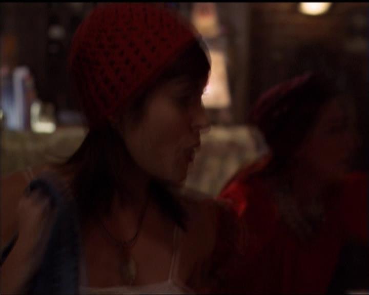 Charmed-Online-dot-net_5x06TheEyesHaveIt0176.jpg