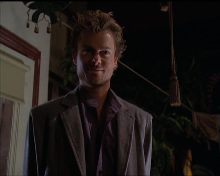 Charmed-Online-dot-net_5x06TheEyesHaveIt0227.jpg