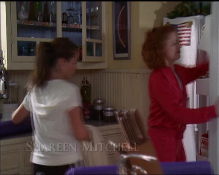 Charmed-Online-dot-net_5x06TheEyesHaveIt0299.jpg