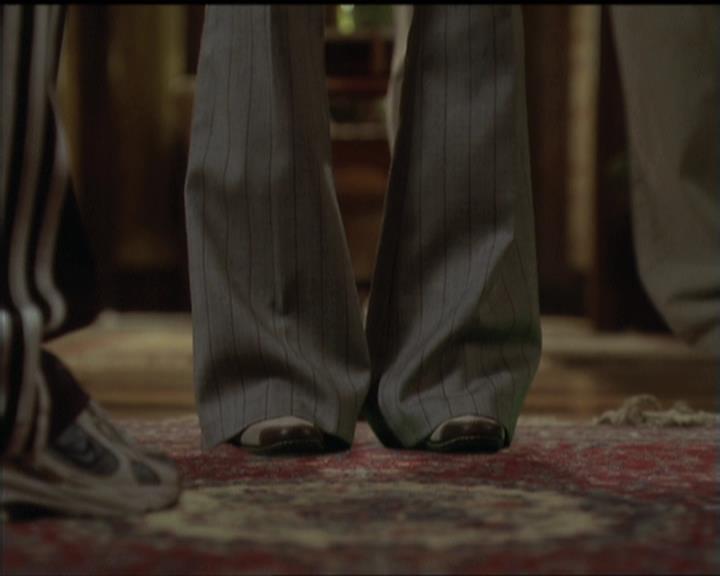 Charmed-Online-dot-net_5x06TheEyesHaveIt0429.jpg