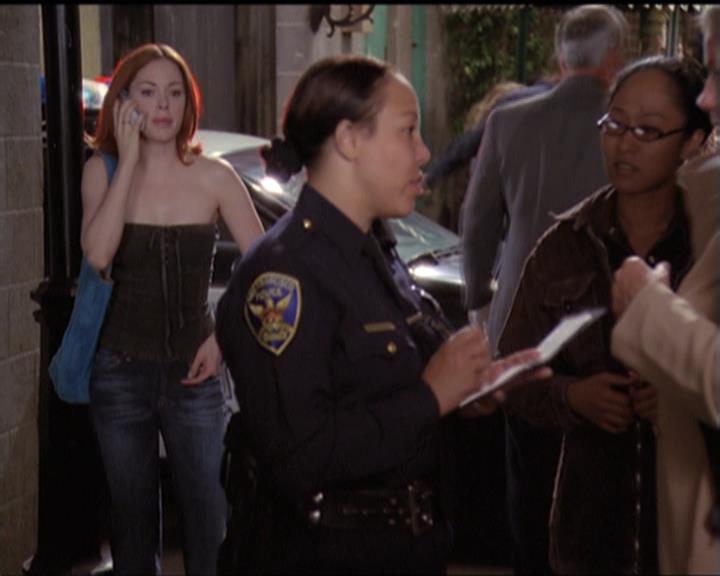 Charmed-Online-dot-net_5x06TheEyesHaveIt0607.jpg