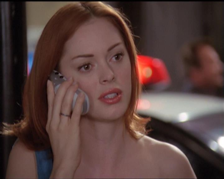 Charmed-Online-dot-net_5x06TheEyesHaveIt0625.jpg