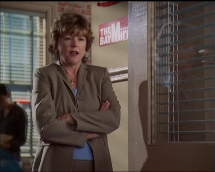 Charmed-Online-dot-net_5x06TheEyesHaveIt0651.jpg