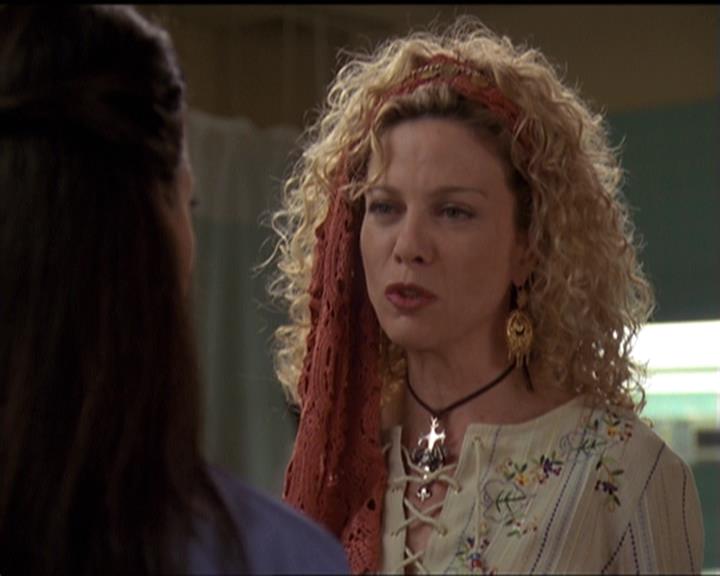 Charmed-Online-dot-net_5x06TheEyesHaveIt0725.jpg Charmed-Online-dot-net_5x06TheEyesHaveIt0725.jpg