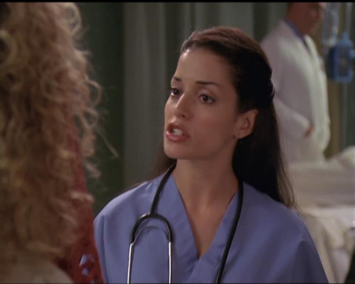 Charmed-Online-dot-net_5x06TheEyesHaveIt0756.jpg