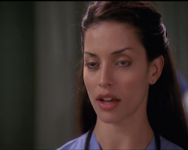Charmed-Online-dot-net_5x06TheEyesHaveIt0770.jpg