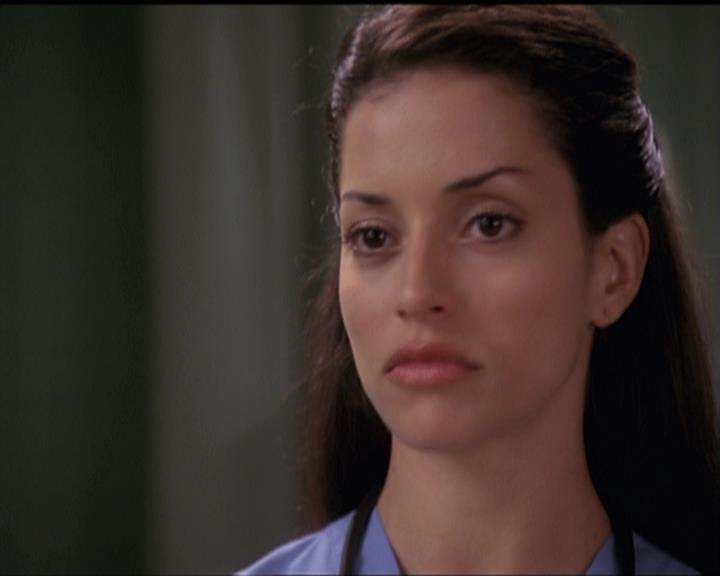 Charmed-Online-dot-net_5x06TheEyesHaveIt0772.jpg