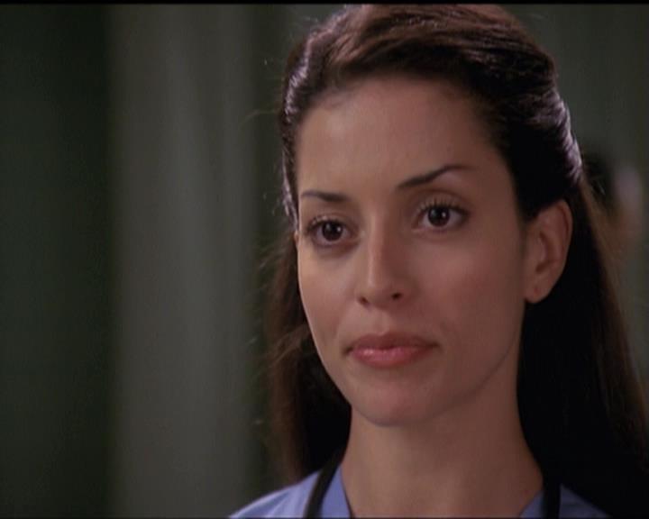 Charmed-Online-dot-net_5x06TheEyesHaveIt0779.jpg