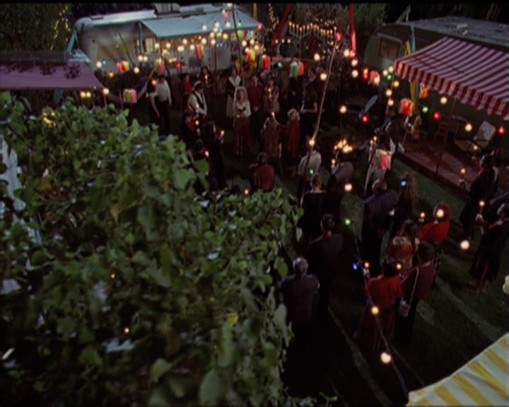 Charmed-Online-dot-net_5x06TheEyesHaveIt0890.jpg
