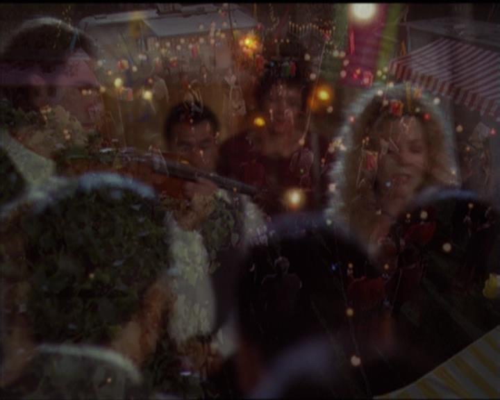 Charmed-Online-dot-net_5x06TheEyesHaveIt0893.jpg