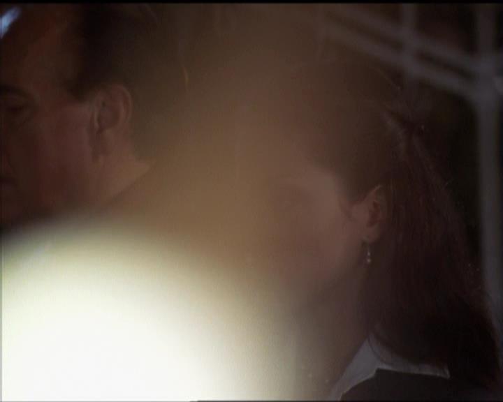 Charmed-Online-dot-net_5x06TheEyesHaveIt0899.jpg