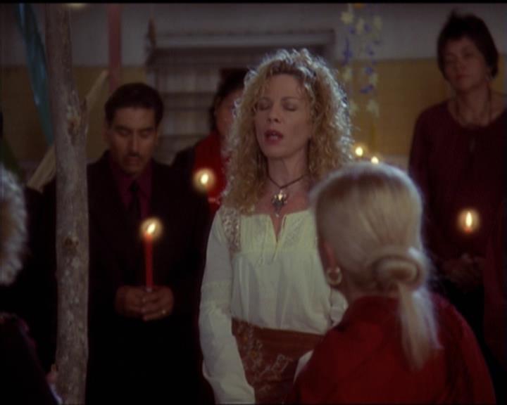 Charmed-Online-dot-net_5x06TheEyesHaveIt0933.jpg