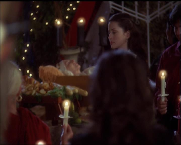 Charmed-Online-dot-net_5x06TheEyesHaveIt0946.jpg