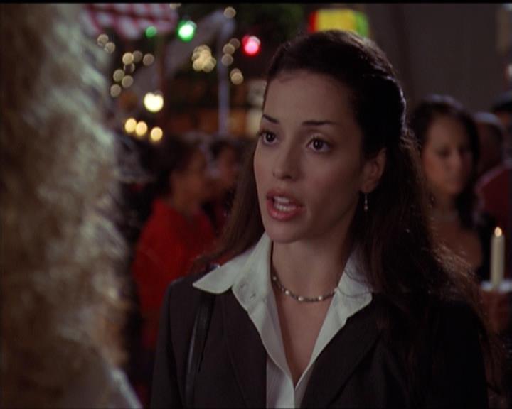 Charmed-Online-dot-net_5x06TheEyesHaveIt0972.jpg