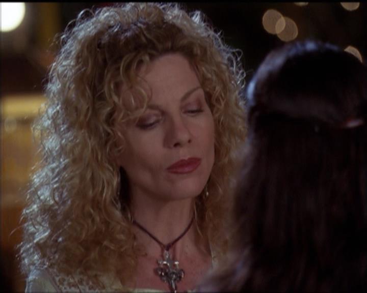 Charmed-Online-dot-net_5x06TheEyesHaveIt0974.jpg Charmed-Online-dot-net_5x06TheEyesHaveIt0974.jpg