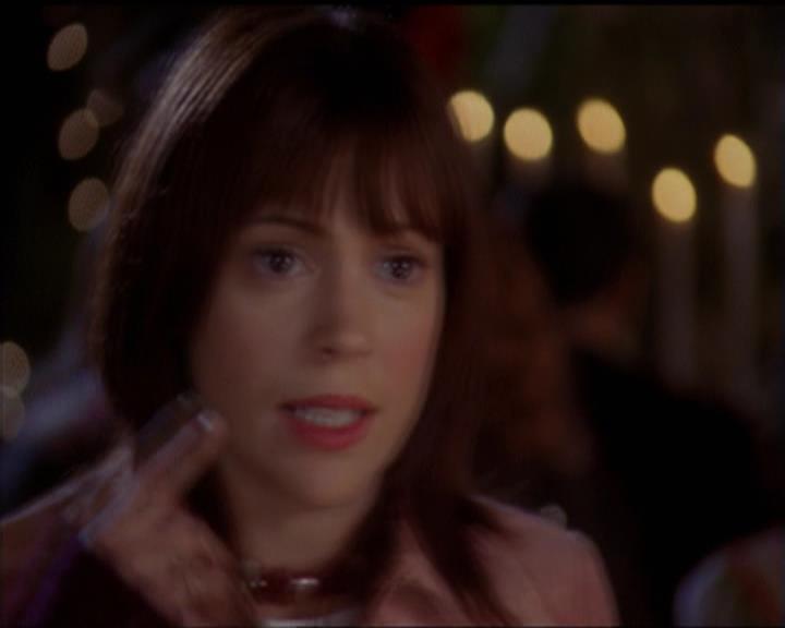 Charmed-Online-dot-net_5x06TheEyesHaveIt1017.jpg