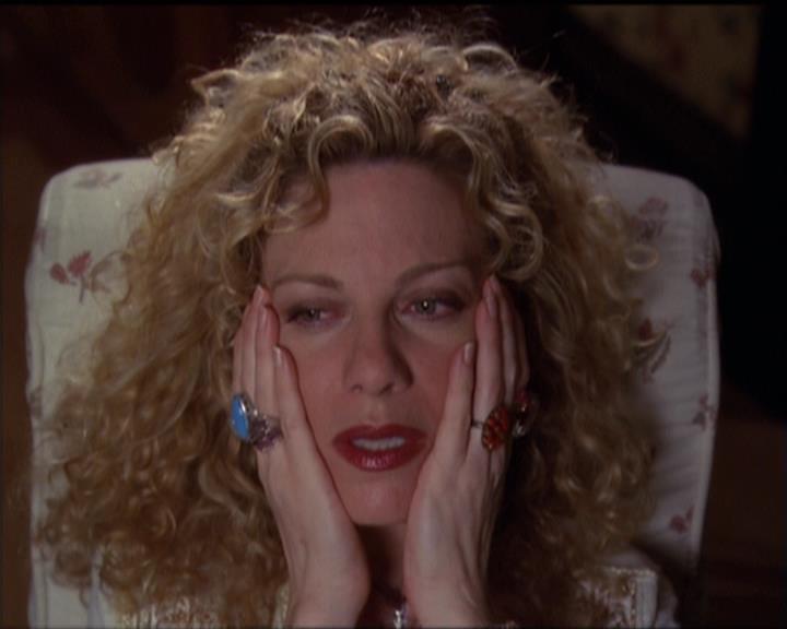 Charmed-Online-dot-net_5x06TheEyesHaveIt1105.jpg