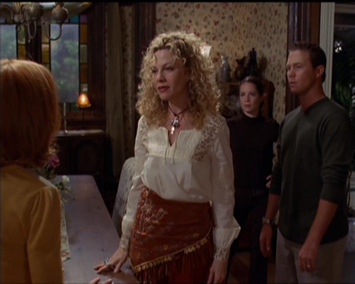 Charmed-Online-dot-net_5x06TheEyesHaveIt1110.jpg Charmed-Online-dot-net_5x06TheEyesHaveIt1110.jpg
