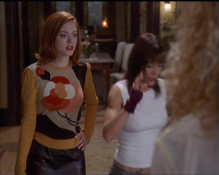 Charmed-Online-dot-net_5x06TheEyesHaveIt1165.jpg Charmed-Online-dot-net_5x06TheEyesHaveIt1165.jpg
