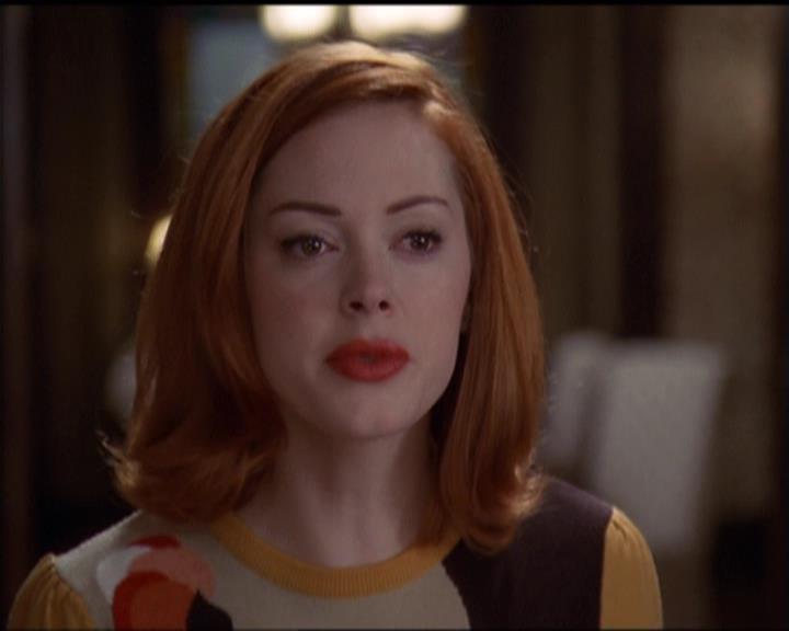 Charmed-Online-dot-net_5x06TheEyesHaveIt1168.jpg