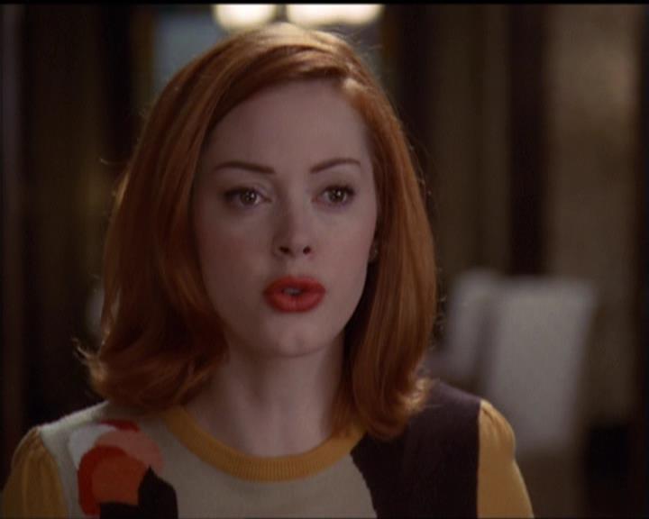 Charmed-Online-dot-net_5x06TheEyesHaveIt1169.jpg
