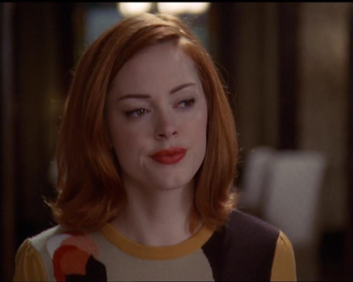Charmed-Online-dot-net_5x06TheEyesHaveIt1178.jpg
