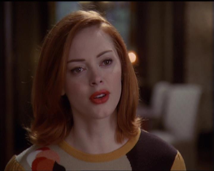 Charmed-Online-dot-net_5x06TheEyesHaveIt1208.jpg