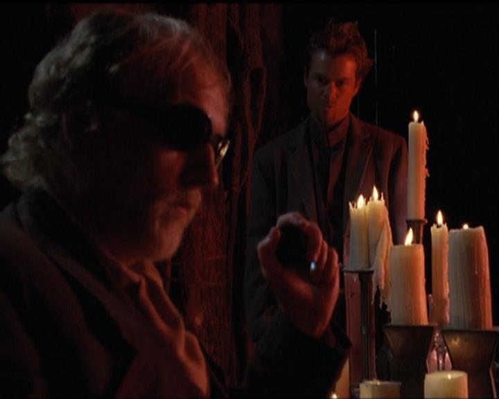 Charmed-Online-dot-net_5x06TheEyesHaveIt1236.jpg