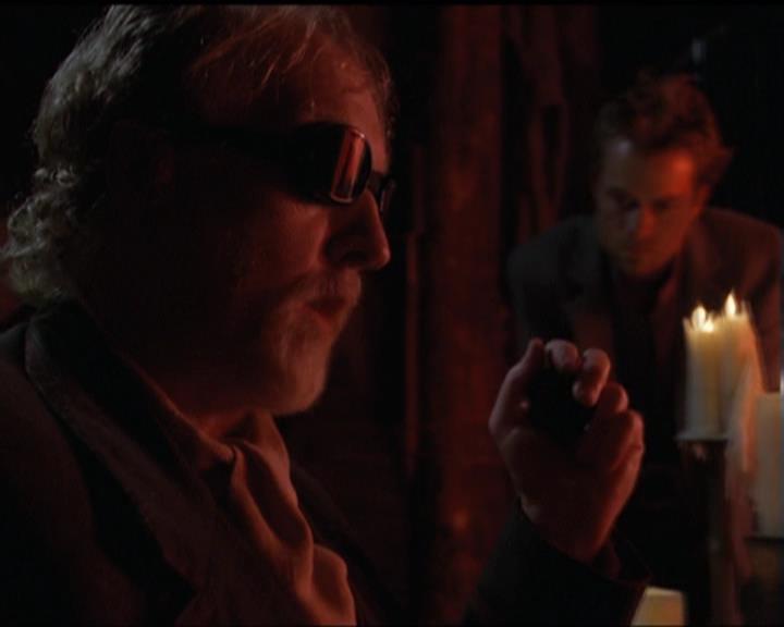 Charmed-Online-dot-net_5x06TheEyesHaveIt1245.jpg