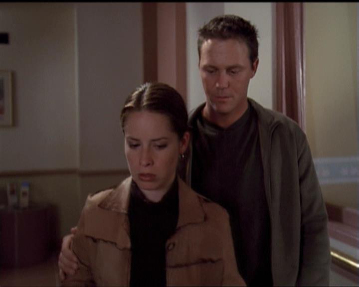 Charmed-Online-dot-net_5x06TheEyesHaveIt1273.jpg