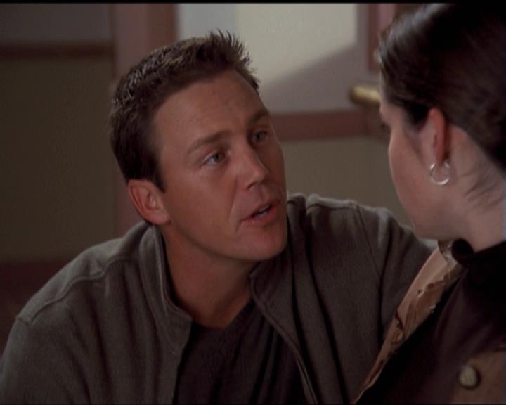 Charmed-Online-dot-net_5x06TheEyesHaveIt1286.jpg