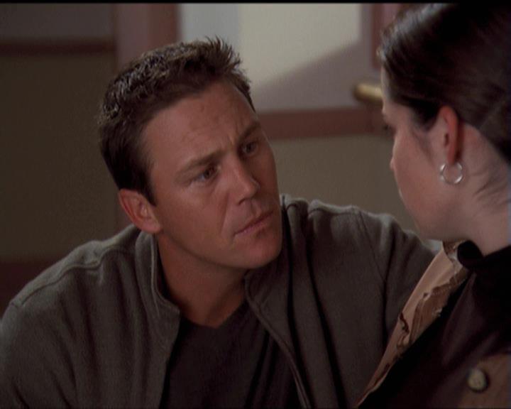 Charmed-Online-dot-net_5x06TheEyesHaveIt1294.jpg