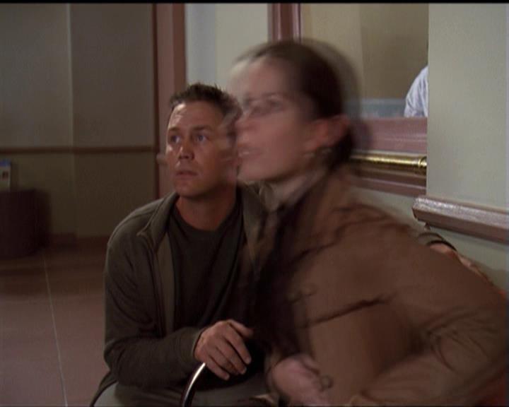 Charmed-Online-dot-net_5x06TheEyesHaveIt1299.jpg