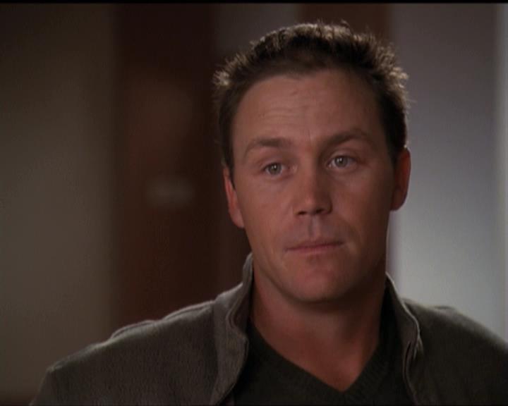 Charmed-Online-dot-net_5x06TheEyesHaveIt1325.jpg