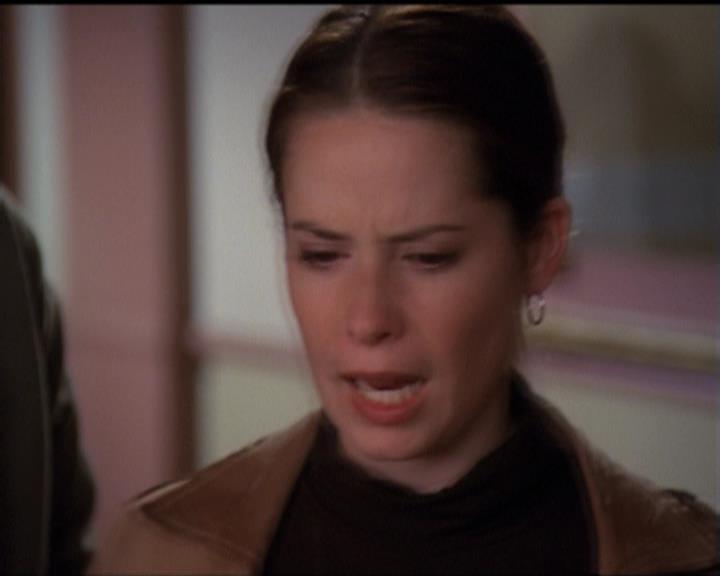 Charmed-Online-dot-net_5x06TheEyesHaveIt1341.jpg Charmed-Online-dot-net_5x06TheEyesHaveIt1341.jpg